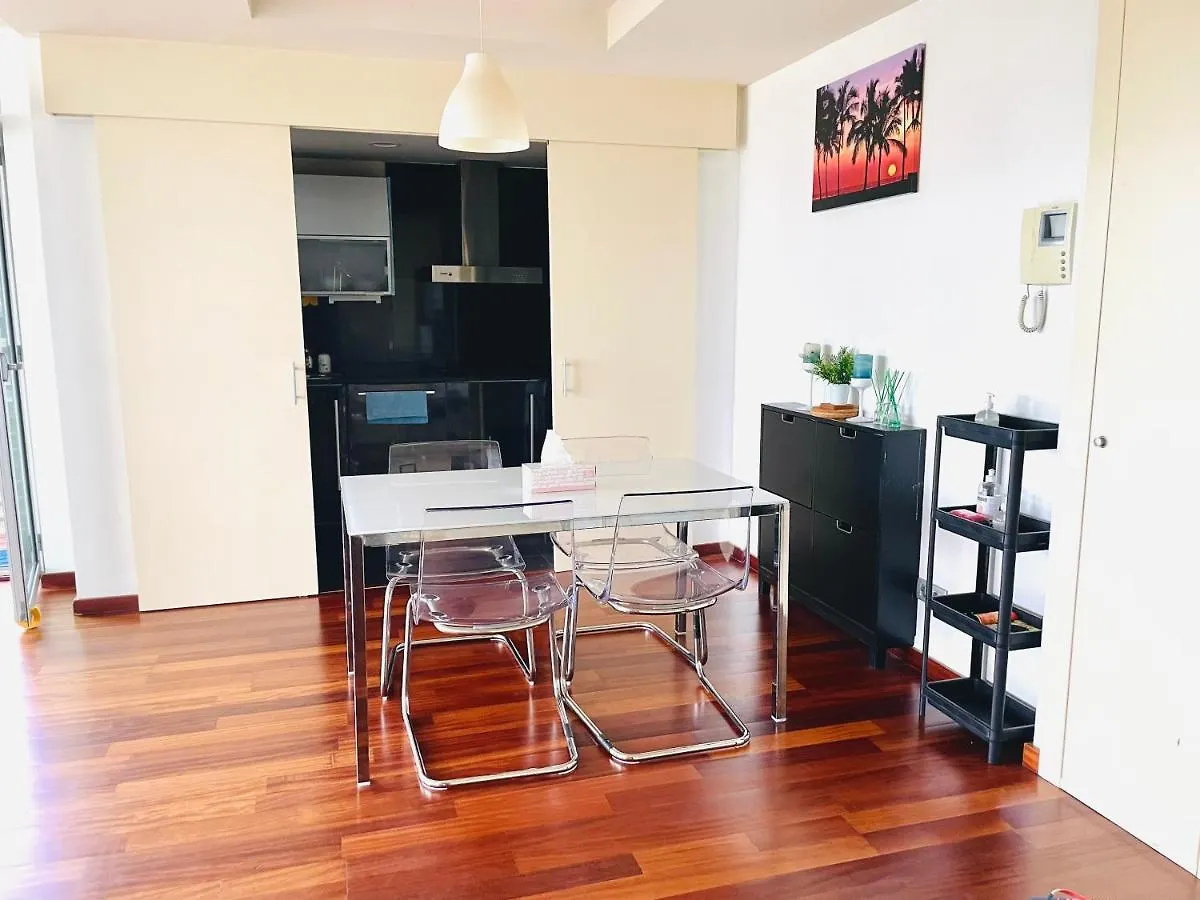 homeinnbcn Sant Adria de Besos 0*,